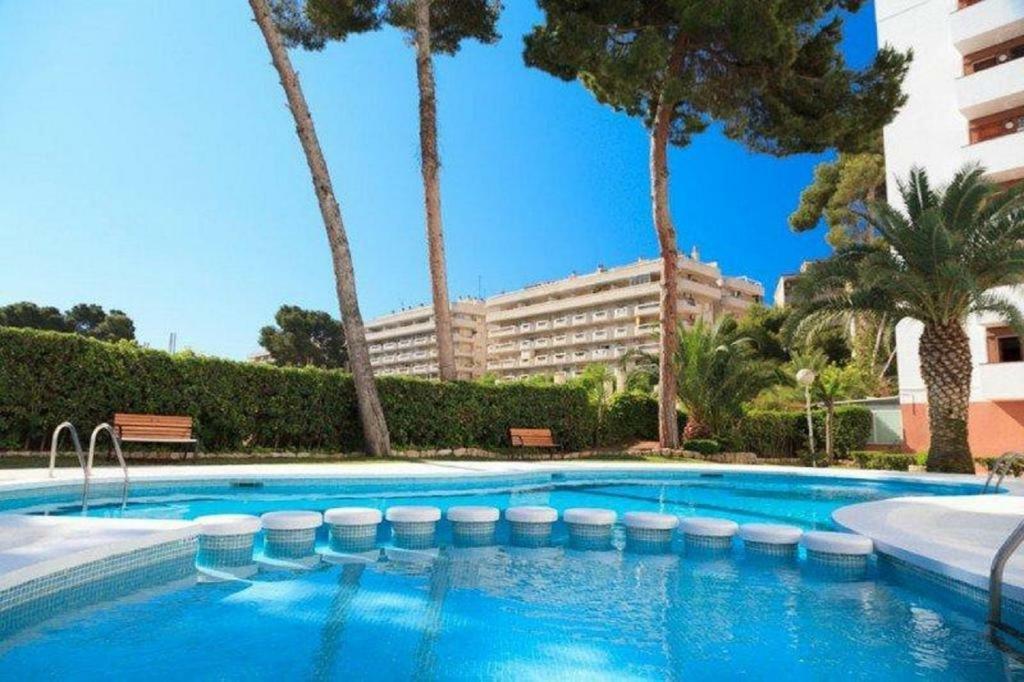 Апартаменты Sunflat Holidays Llum Swimming Pool Салоу Экстерьер фото